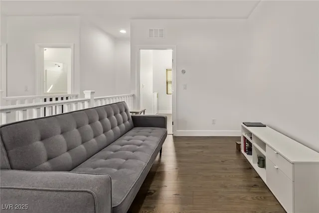 $500,000 | 2847 Glass Vine Court, Las Vegas, NV 89117