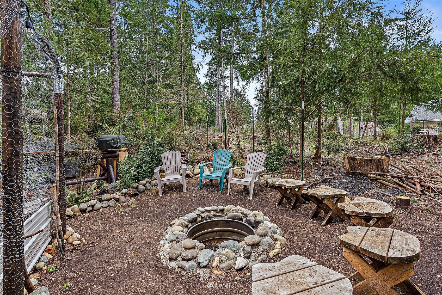 121 East Merioneth Road Shelton, WA 98584 - Photo 19 of 24 Gallery Image 19