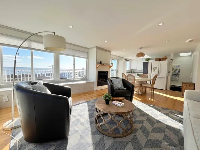 $3,800 | 1497 Ocean Boulevard, Unit 3, Rye, NH 03870