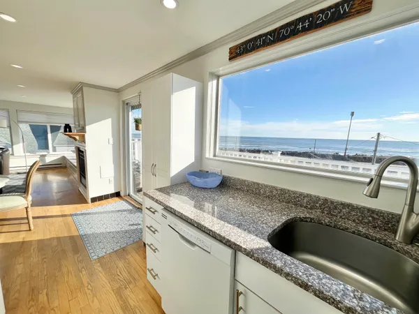 $3,800 | 1497 Ocean Boulevard, Unit 3, Rye, NH 03870