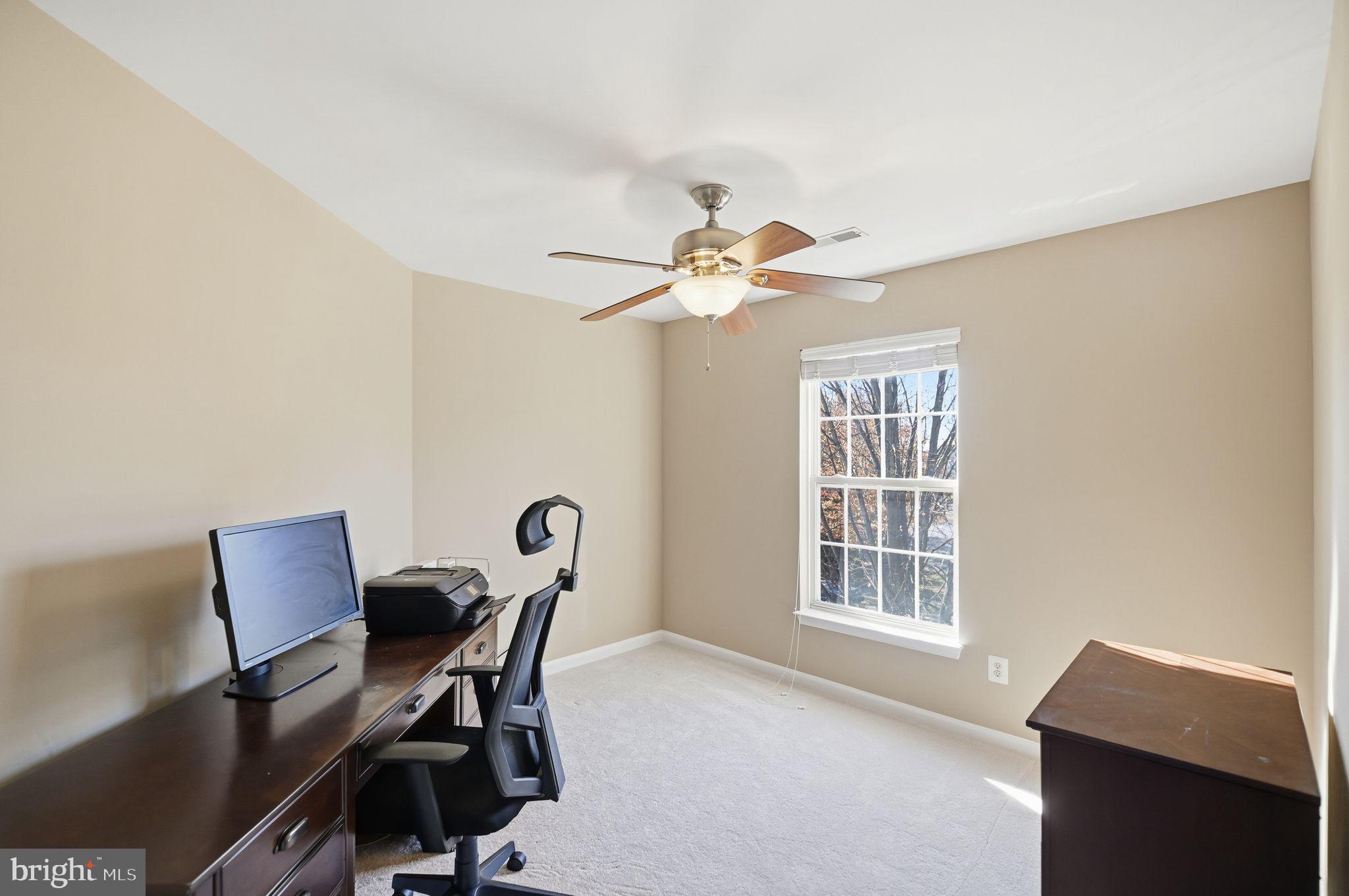 6837 Rathbone Place Gainesville, VA 20155 - Photo 25 of 44 Bedroom 3