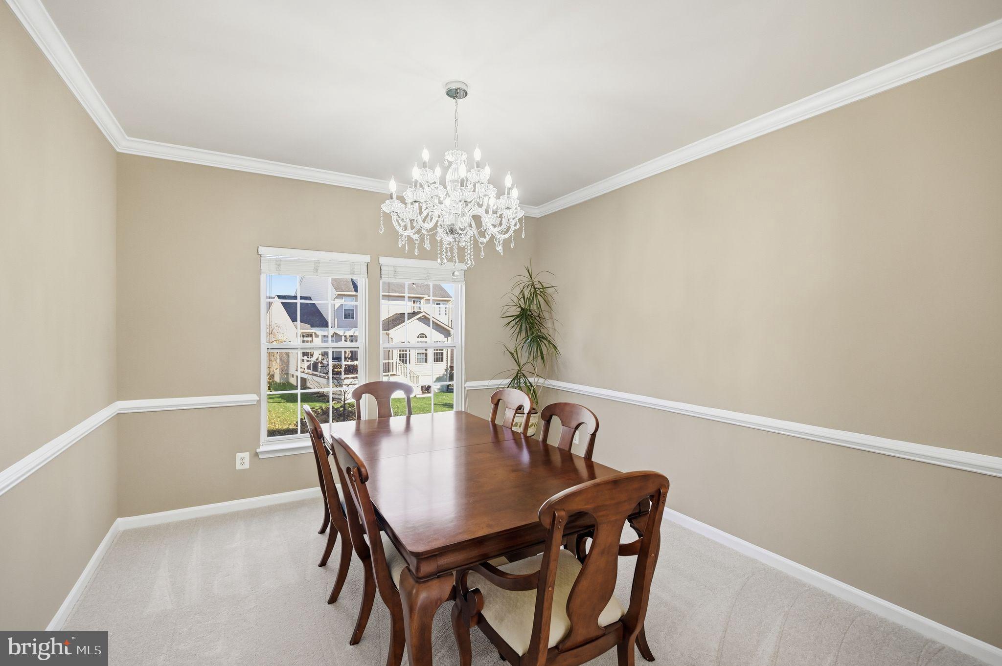 6837 Rathbone Place Gainesville, VA 20155 - Photo 8 of 44 Day light filled Dining Area