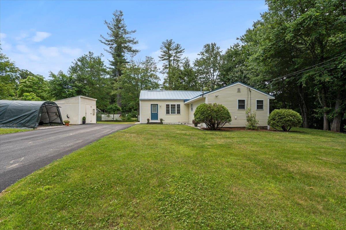 16 Miriam Road Merrimack, NH 03054 - Photo 2 of 34