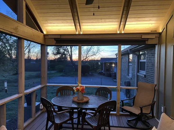 $749,900 | 2913 Fernbrook Lane, Nashville, TN 37214