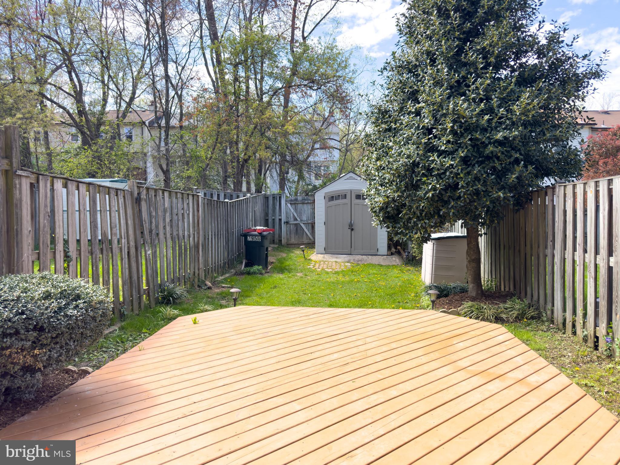 7958 Forest Path Way Springfield, VA 22153 - Photo 10 of 32 Gallery Image 10
