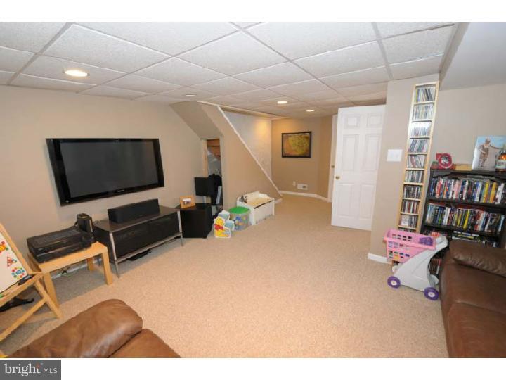 109 Woodbine Road Havertown, PA 19083 - Photo 12 of 20
