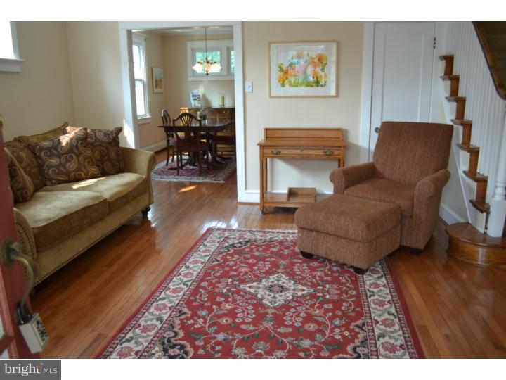 109 Woodbine Road Havertown, PA 19083 - Photo 3 of 20