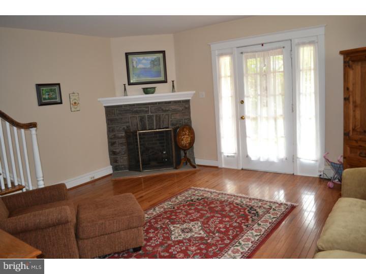 109 Woodbine Road Havertown, PA 19083 - Photo 6 of 20