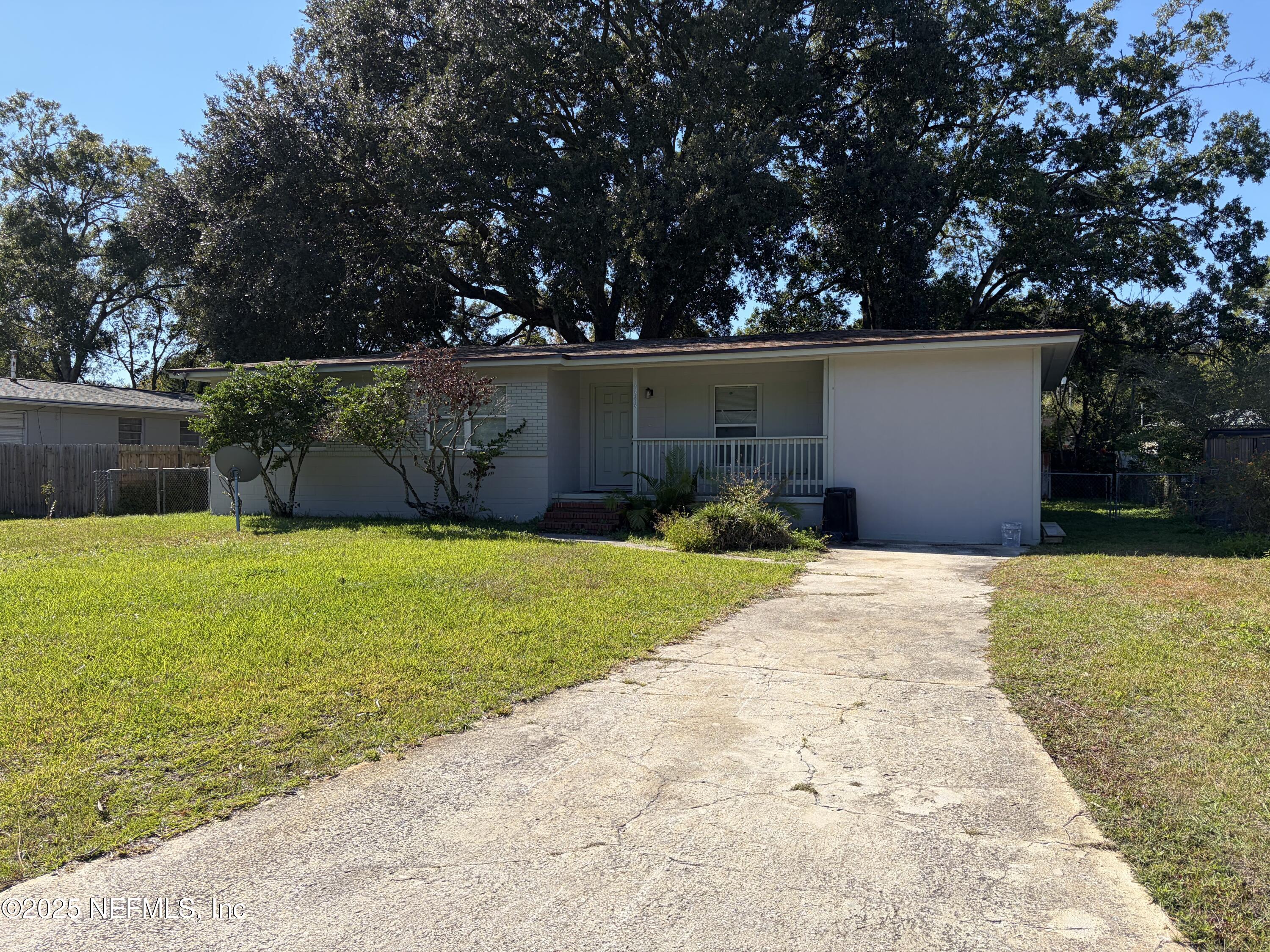 4444 Rainer Road Jacksonville, FL 32210 - Photo 2 of 19 a view of a backyard