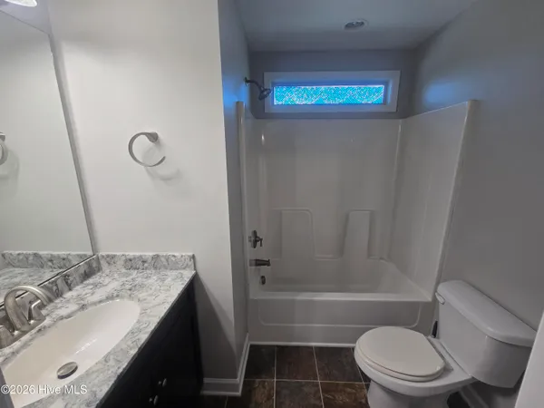 $2,100 | 333 Inverness Drive, Hubert, NC 28539