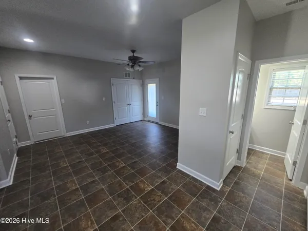 $2,100 | 333 Inverness Drive, Hubert, NC 28539