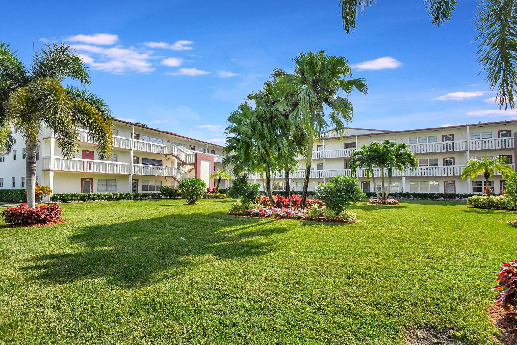 618 Fanshaw O Boca Raton, FL 33434 - Photo 2 of 55 1-web-or-mls-DSC_0501