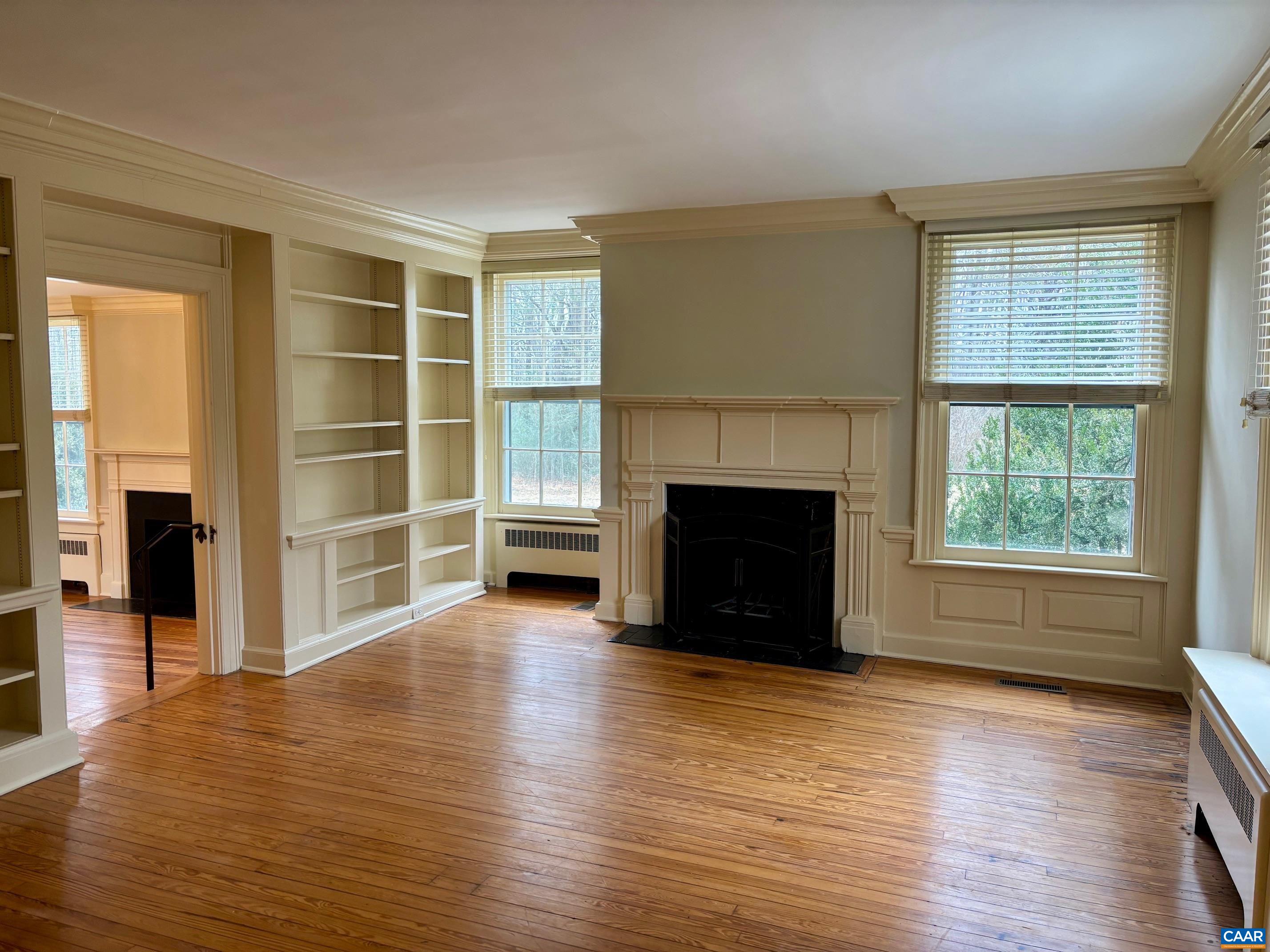 800 Glendower Road Scottsville, VA 24590 - Photo 3 of 32