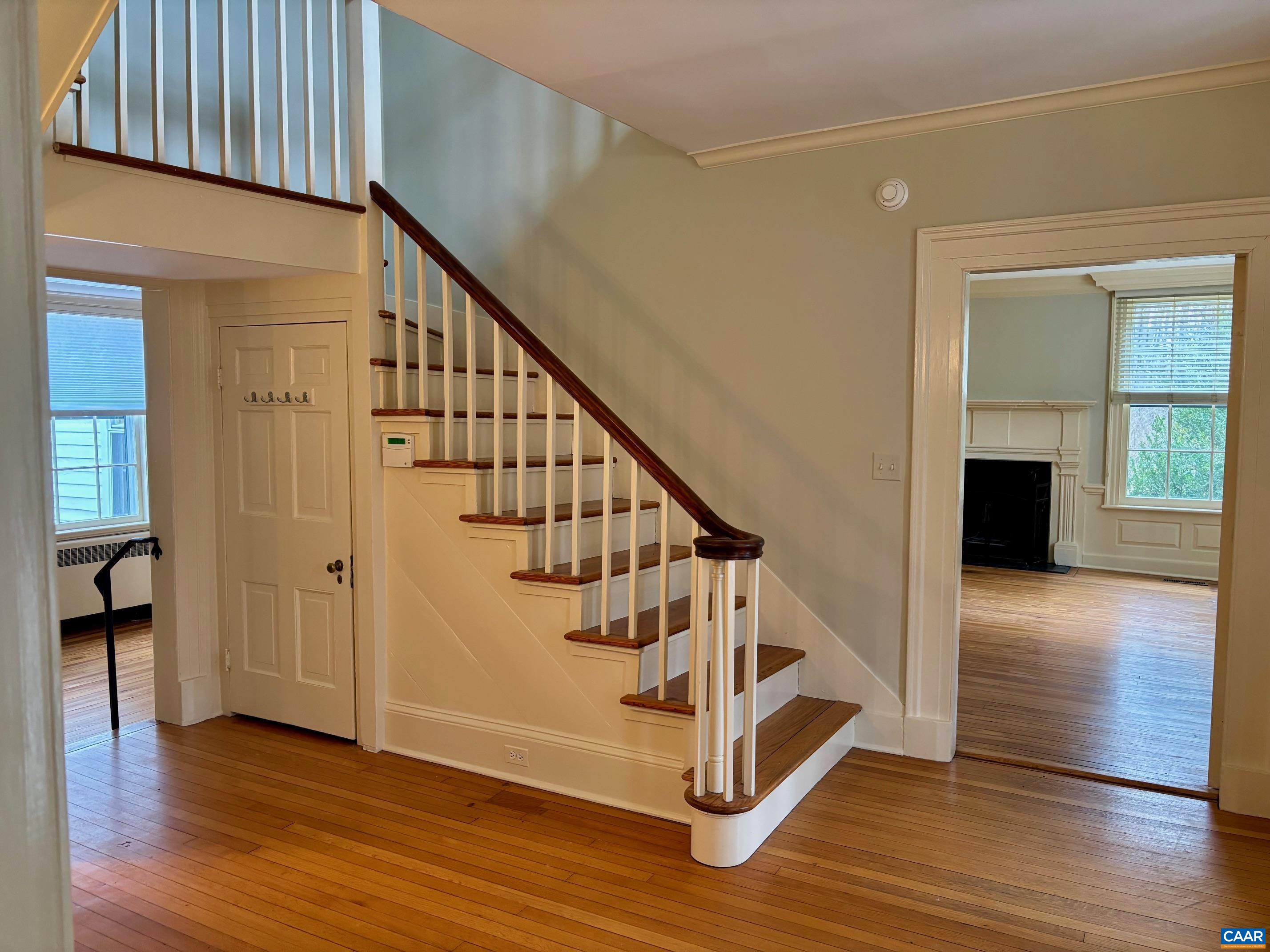 800 Glendower Road Scottsville, VA 24590 - Photo 5 of 32