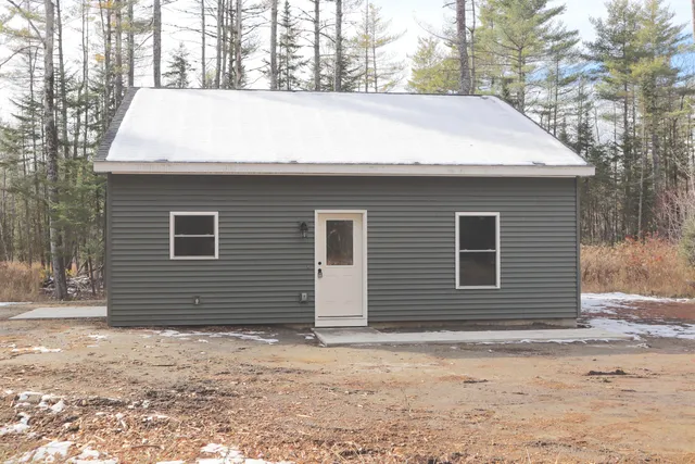 $275,000 | 615 White School House Road, Madison, ME 04950