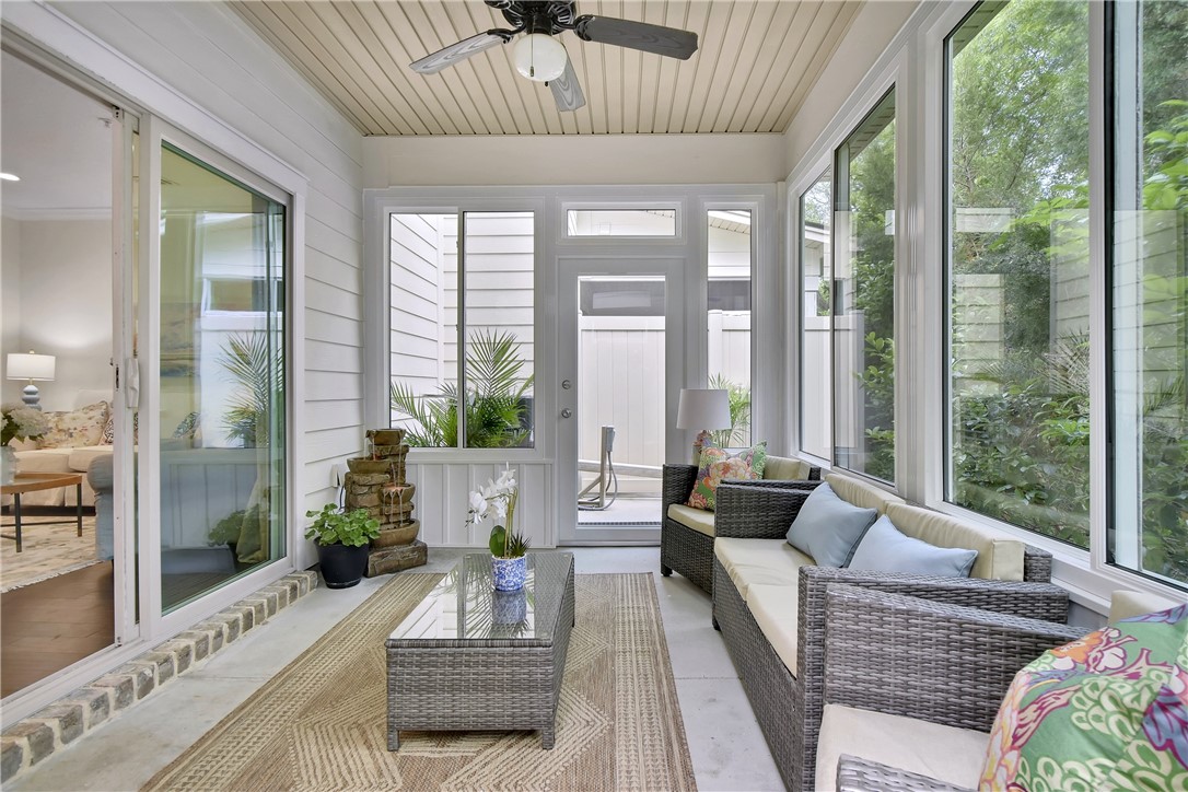 607 Mariners Circle St. Simons Island, GA 31522 - Photo 17 of 33 Brand New Sunroom