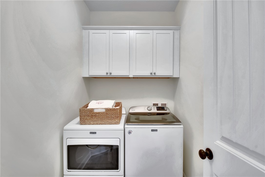 607 Mariners Circle St. Simons Island, GA 31522 - Photo 25 of 33 Laundry Room located upstairs