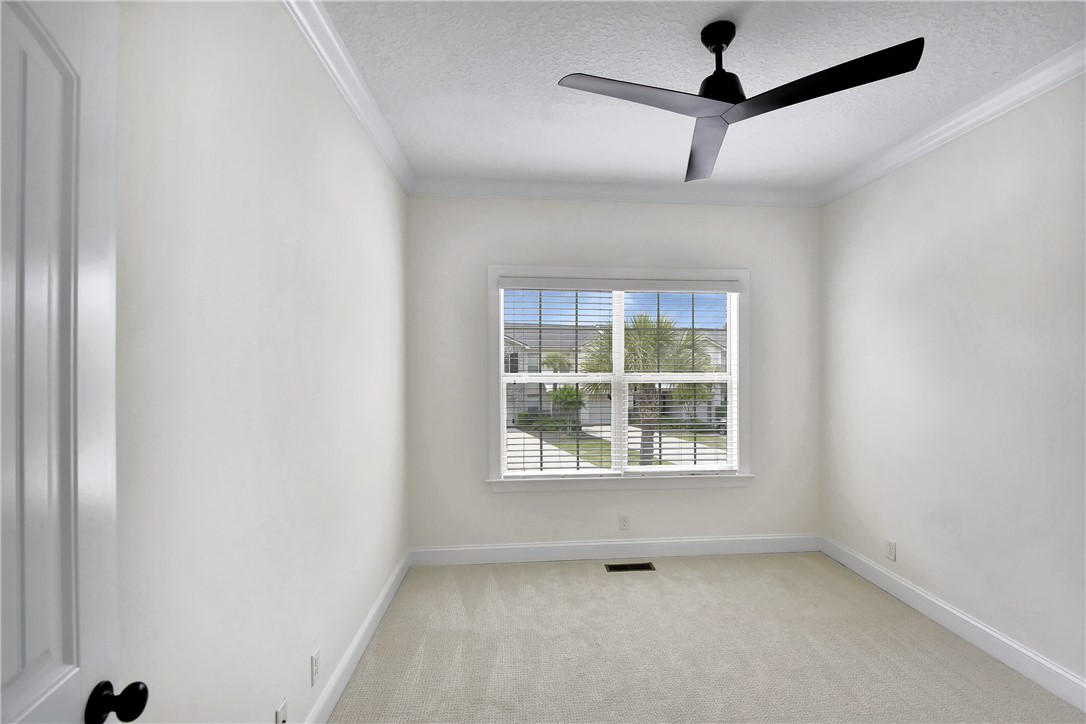 607 Mariners Circle St. Simons Island, GA 31522 - Photo 29 of 33 Guest Room 3
