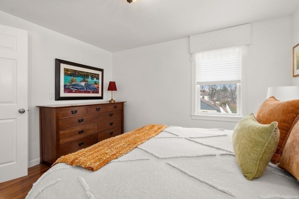 23 Lake Street Natick, MA 01760 - Photo 16 of 24
