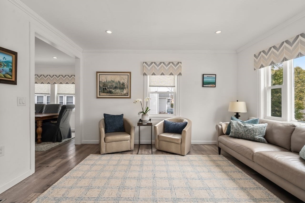 23 Lake Street Natick, MA 01760 - Photo 4 of 24