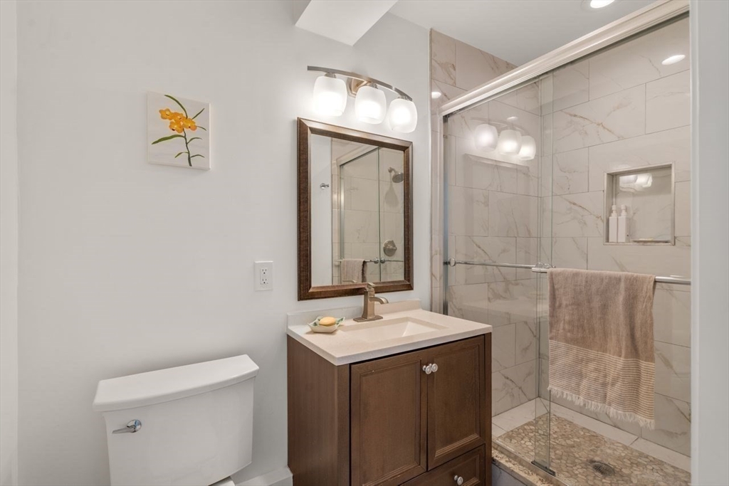 23 Lake Street Natick, MA 01760 - Photo 10 of 24