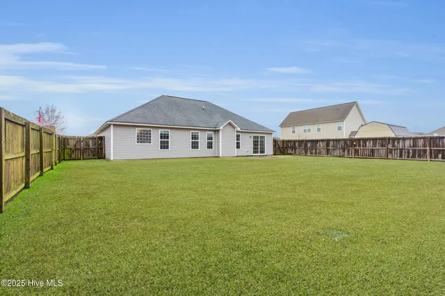 $2,000 | 3301 Hardee Farms Drive, New Bern, NC 28562