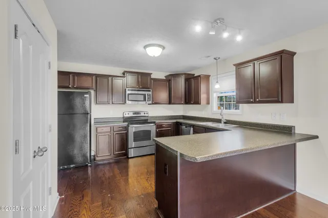 $2,000 | 3301 Hardee Farms Drive, New Bern, NC 28562