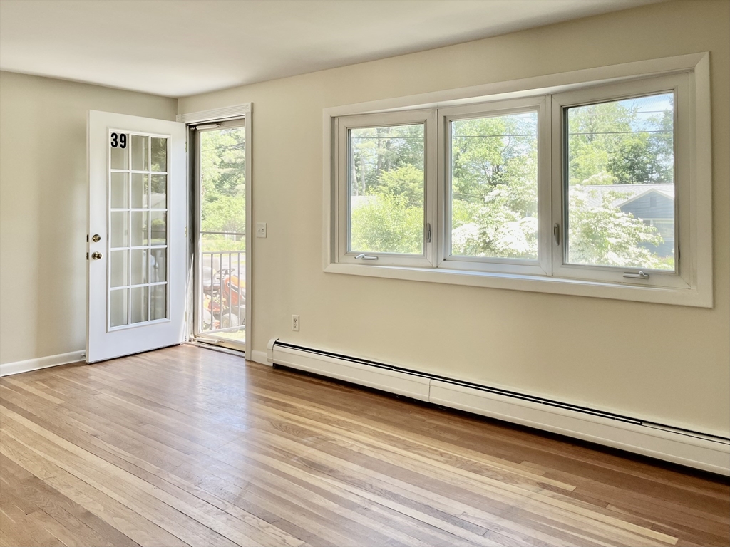 39 Jeffrey Lane Amherst, MA 01002 - Photo 13 of 41