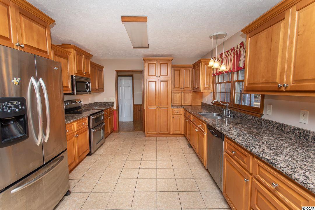 7050 Old Reaves Ferry Road Conway, SC 29526 - Photo 8 of 40 Gallery Image 8