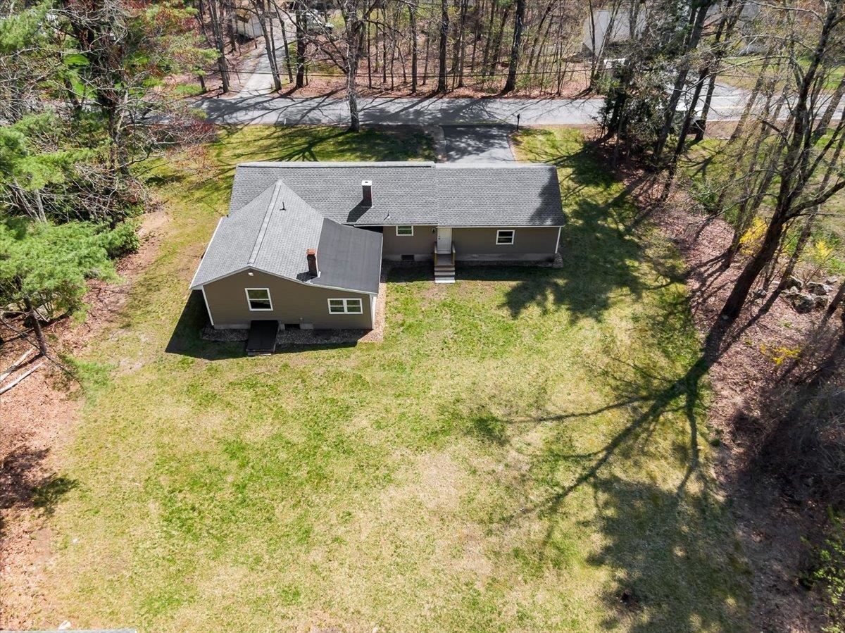 7 Ermer Road Derry, NH 03038 - Photo 52 of 55