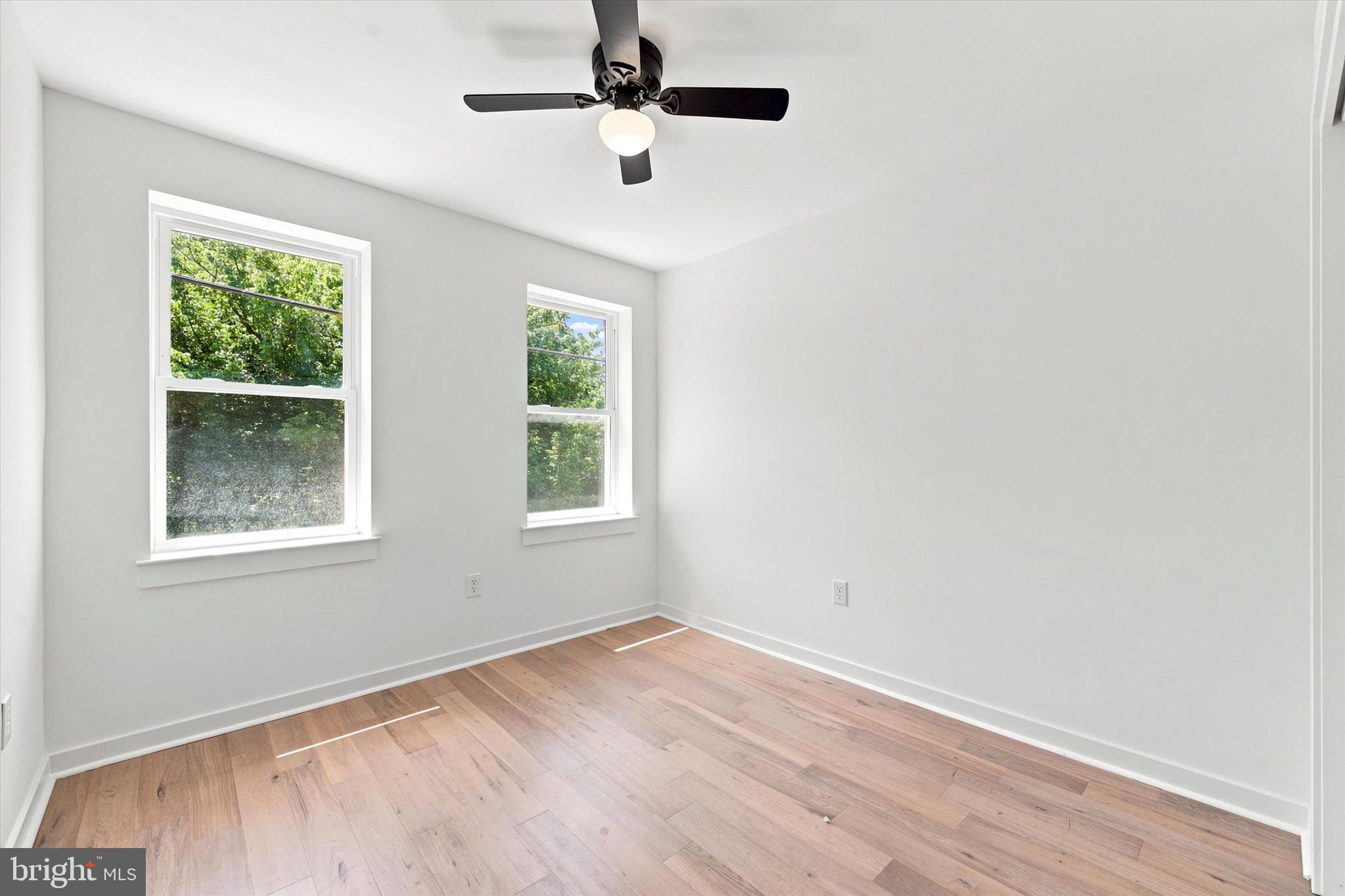 258 Rochelle Avenue Philadelphia, PA 19128 - Photo 21 of 26 2nd Bedroom
