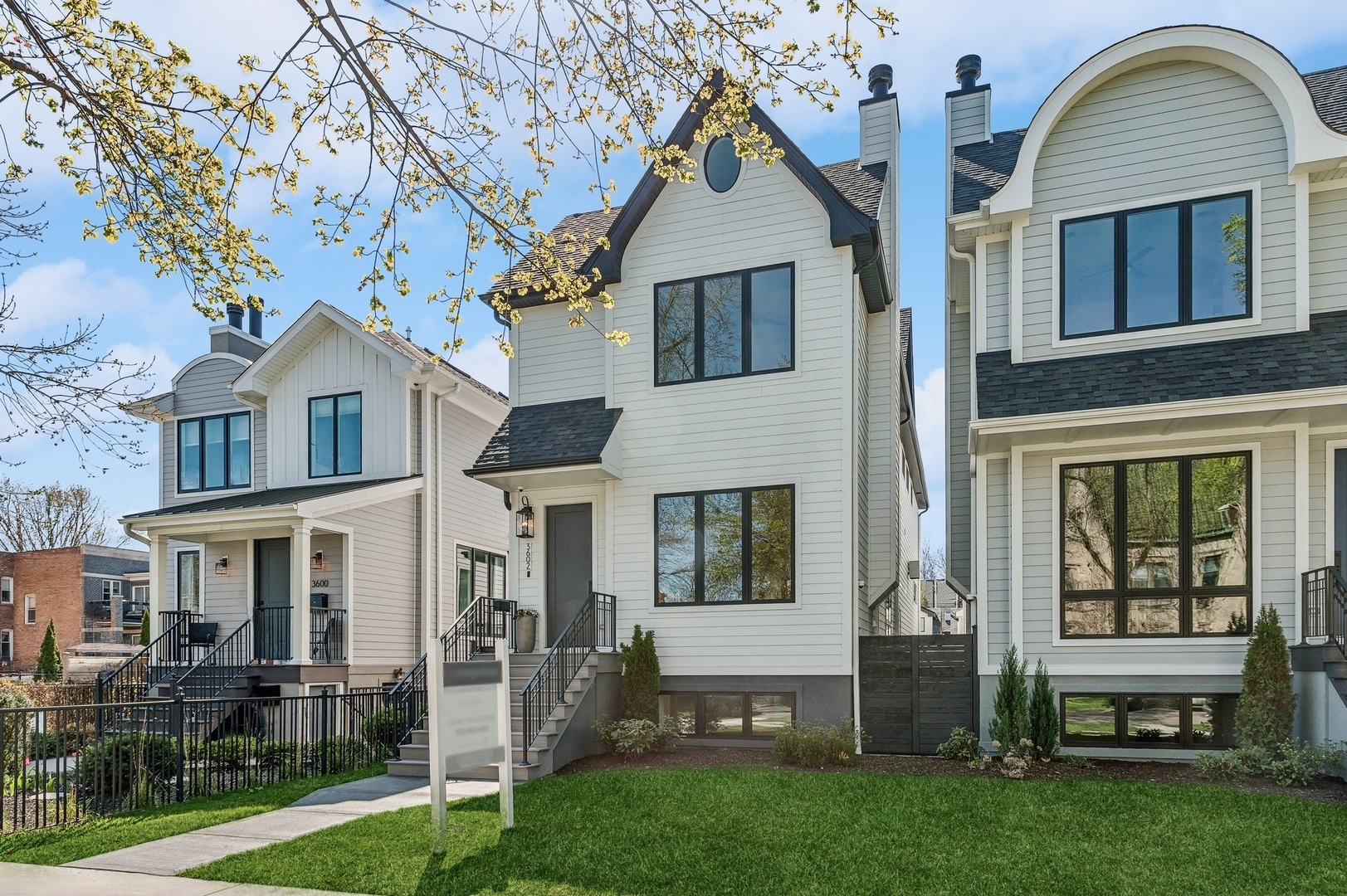 3602 North Keeler Ave  