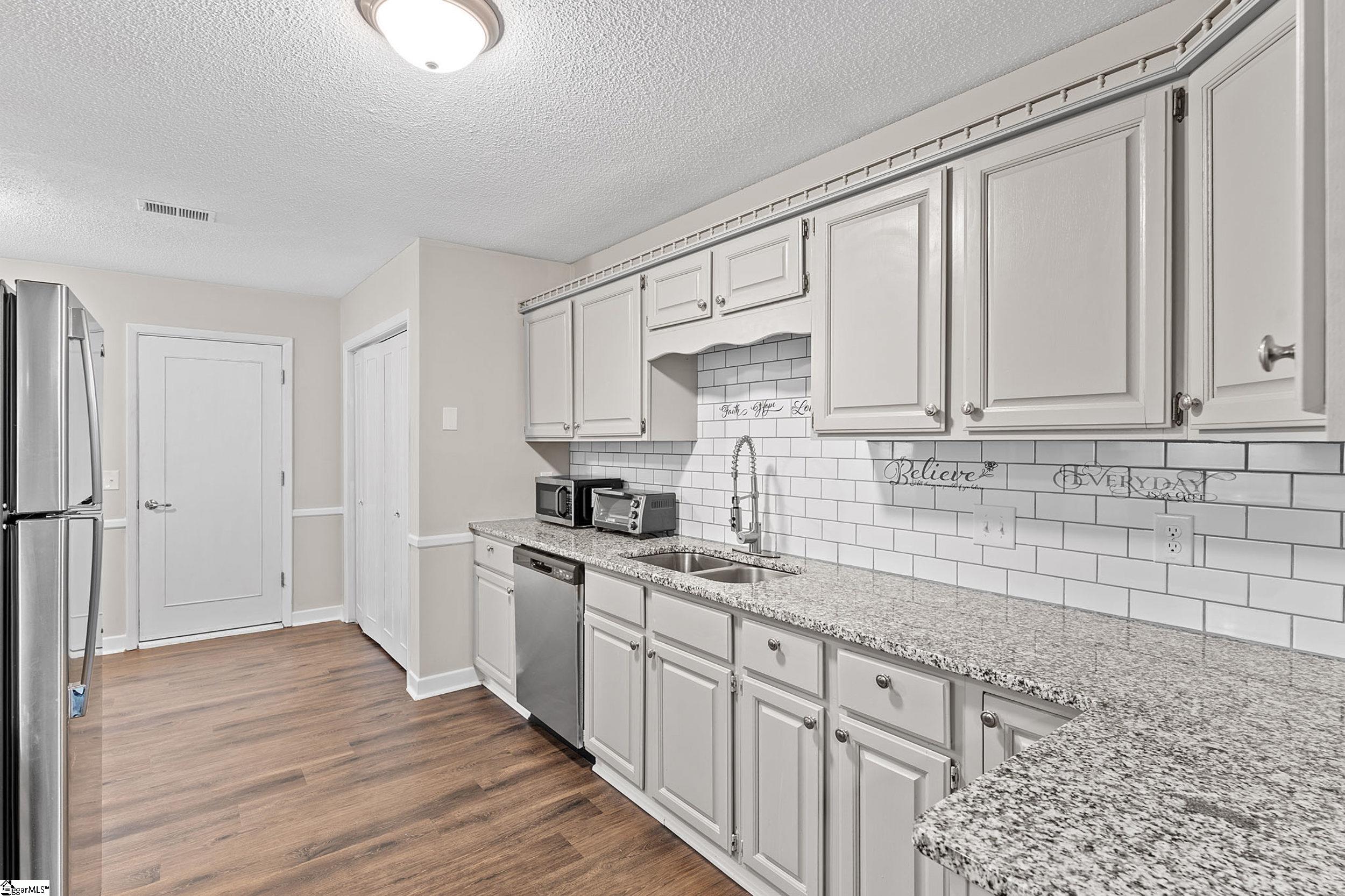 325 Skylark Circle Greer, SC 29650 - Photo 17 of 45