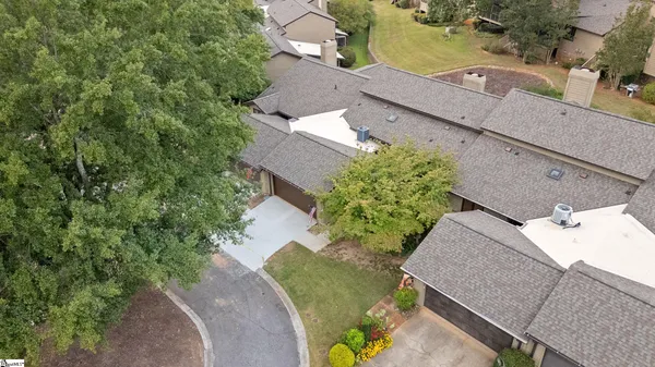 $285,000 | 325 Skylark Circle, Greer, SC 29650