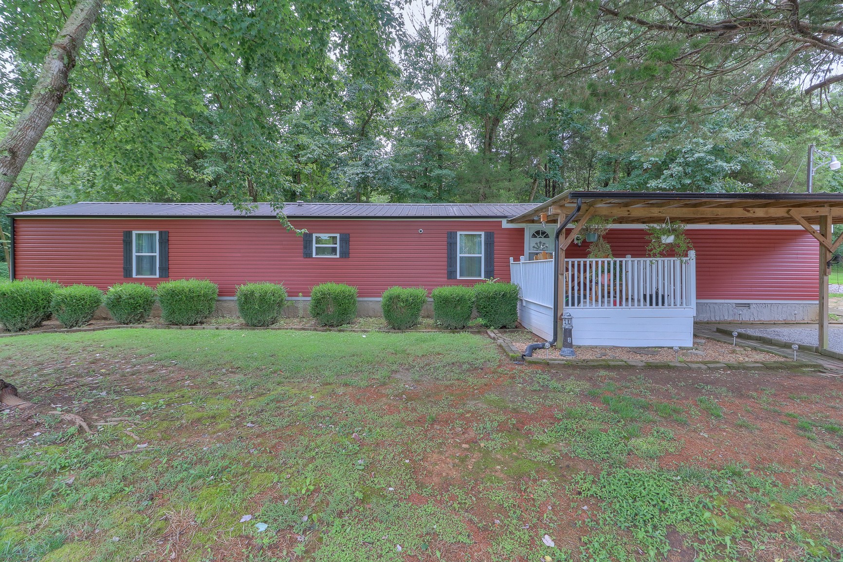 1069 John Lunn Road Lewisburg, TN 37091 - Photo 1 of 28 Gallery Image 1