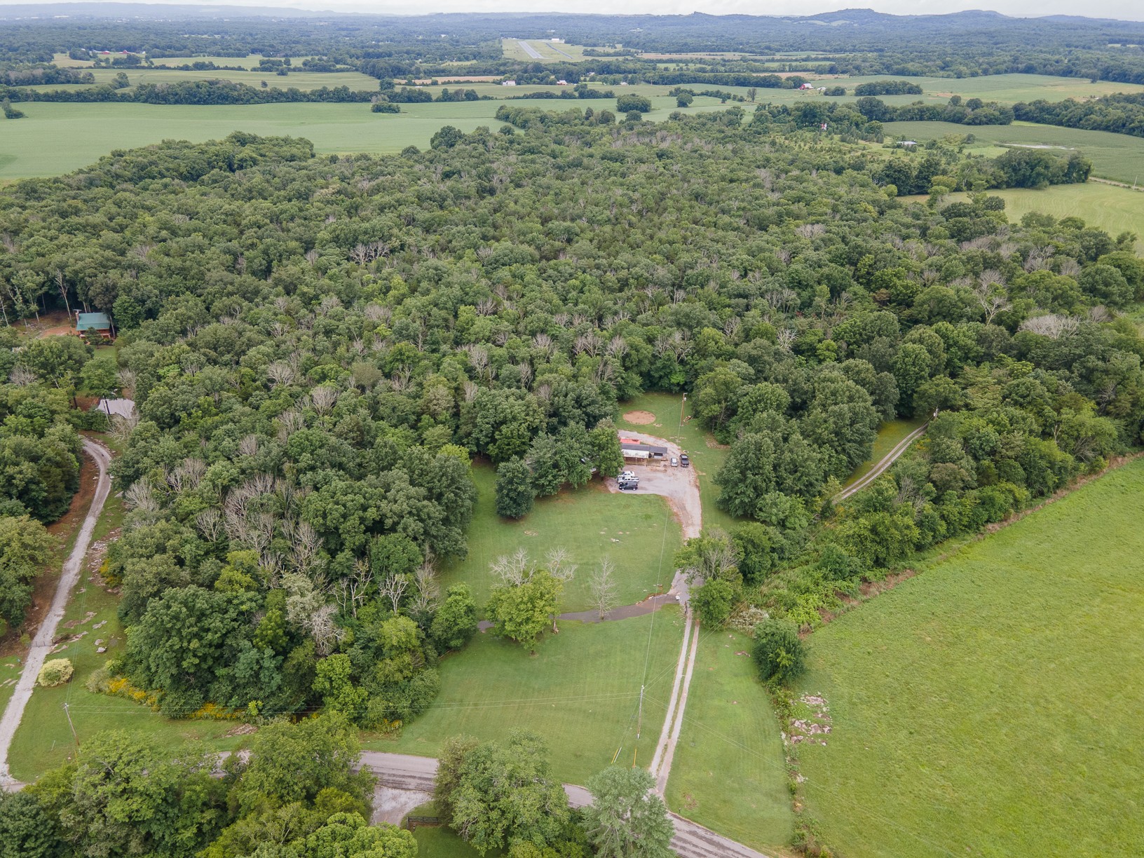 1069 John Lunn Road Lewisburg, TN 37091 - Photo 20 of 28 Gallery Image 20