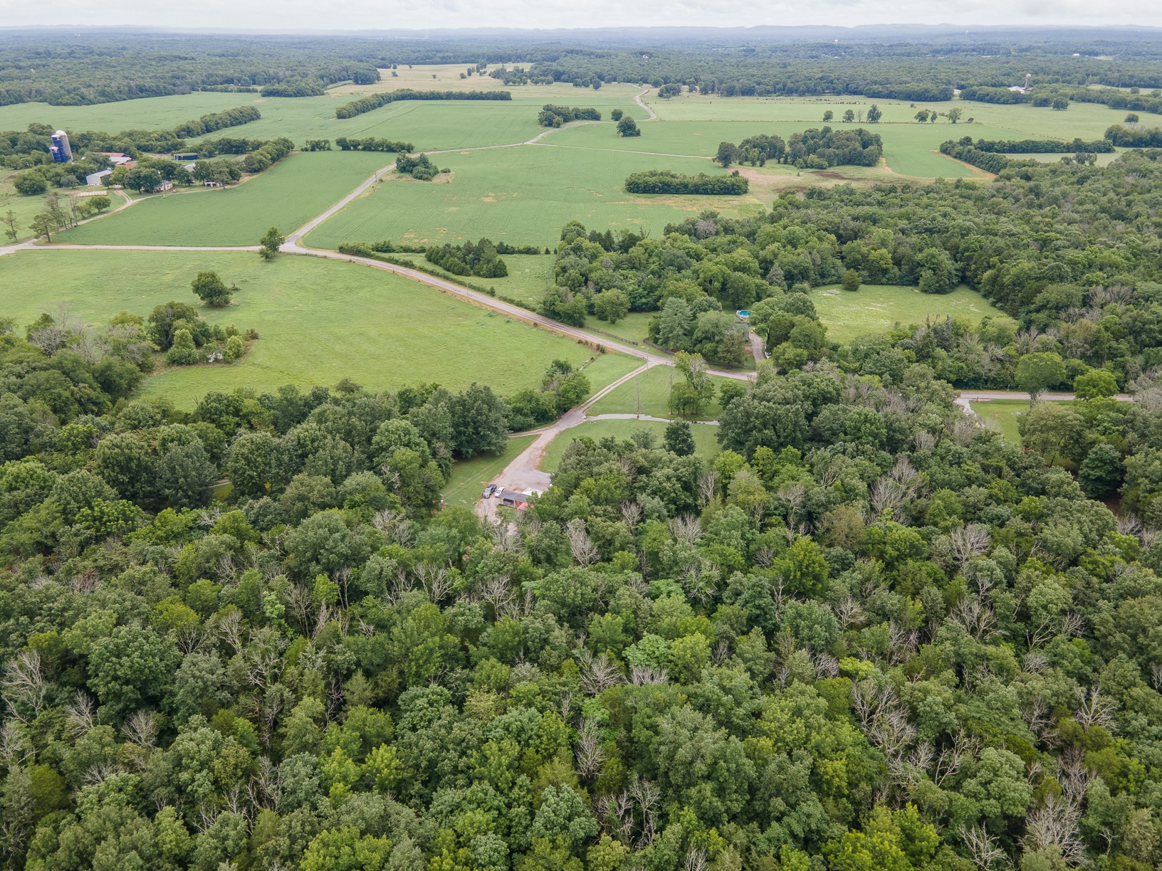 1069 John Lunn Road Lewisburg, TN 37091 - Photo 21 of 28 Gallery Image 21