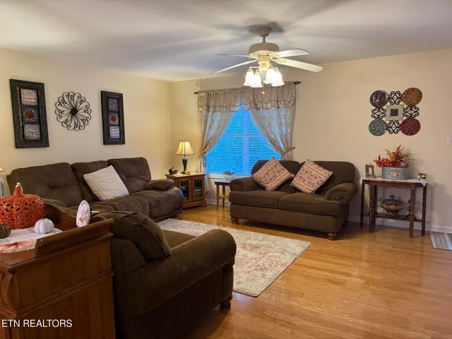 $468,000 | 139 Butterfly Lane, Heiskell, TN 37754