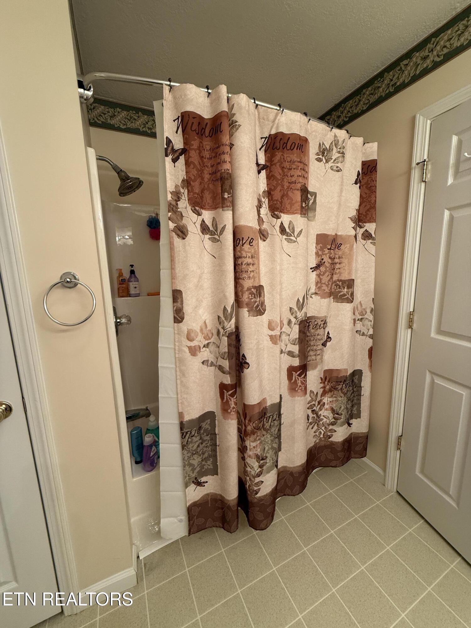 139 Butterfly Lane Heiskell, TN 37754 - Photo 29 of 36 IMG_7876 2