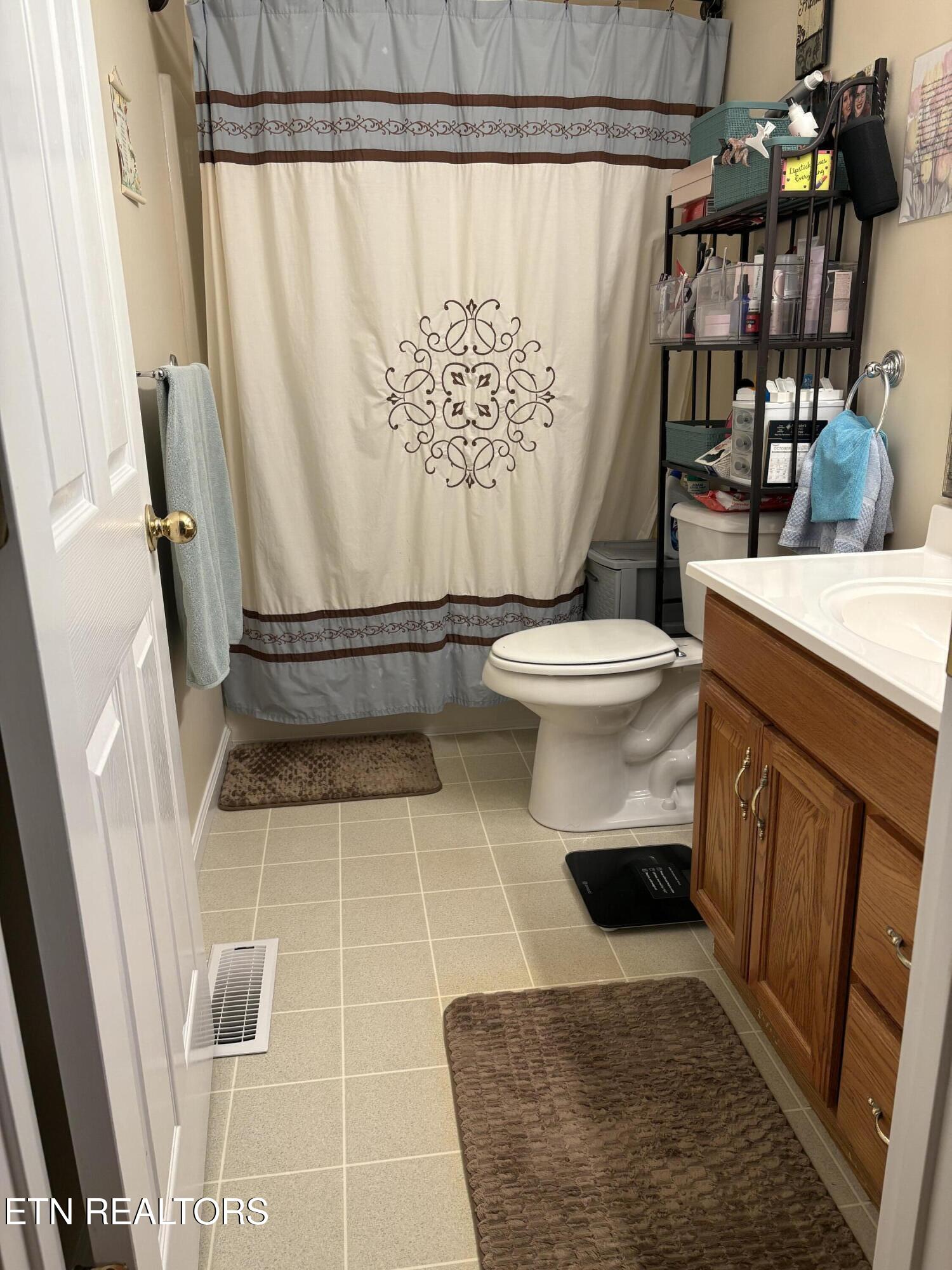 139 Butterfly Lane Heiskell, TN 37754 - Photo 35 of 36 IMG_6809