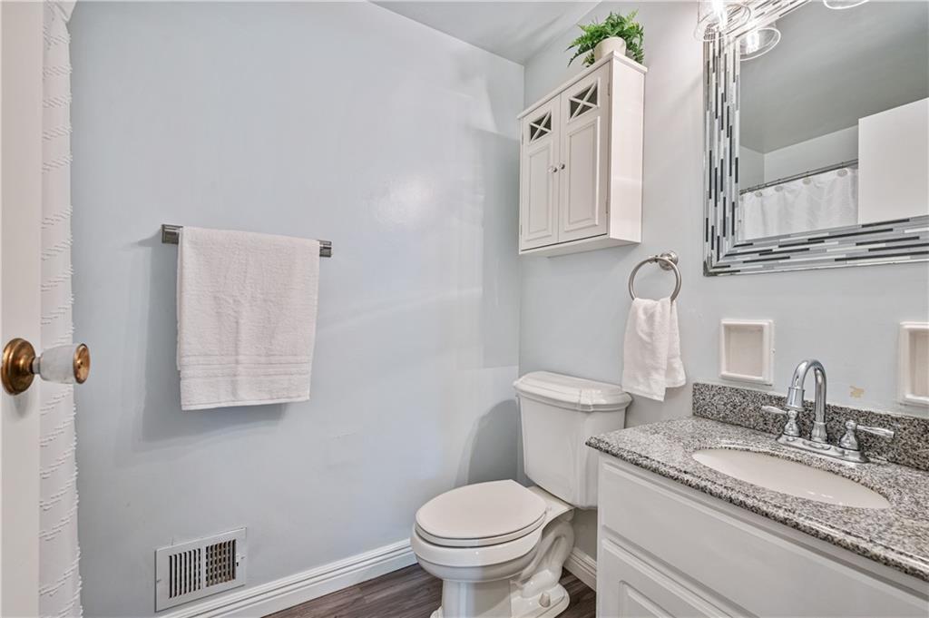 110 North Jamestown Road Coraopolis, PA 15108 - Photo 19 of 29 Gallery Image 19
