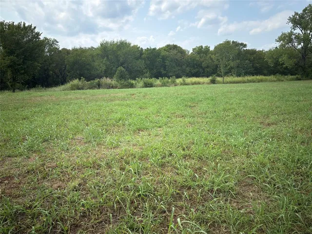 a view of outdoor space with mountain view