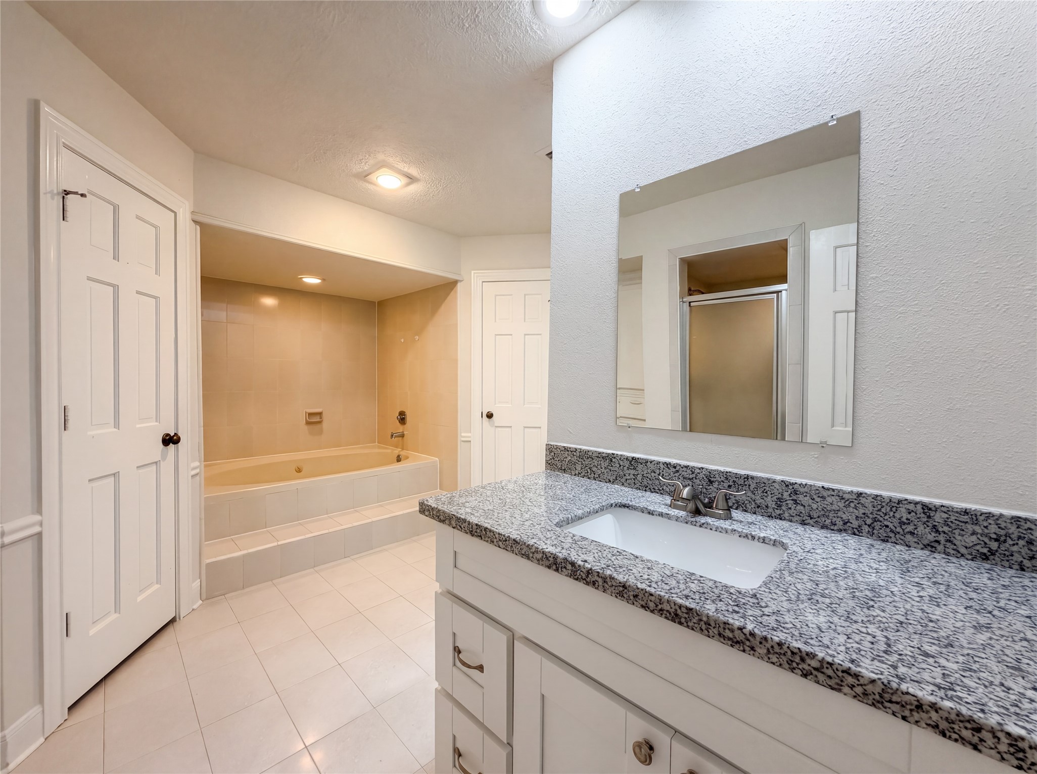6902 Fawncliff Drive Houston, TX 77069 - Photo 15 of 26
