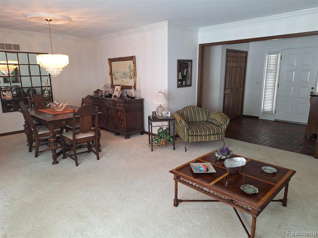 866 Timberline Drive Rochester Hills, MI 48309 - Photo 16 of 53