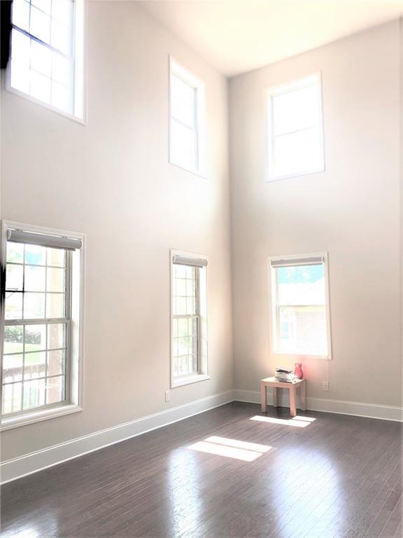 550 Nichols View Way Suwanee, GA 30024 - Photo 7 of 26
