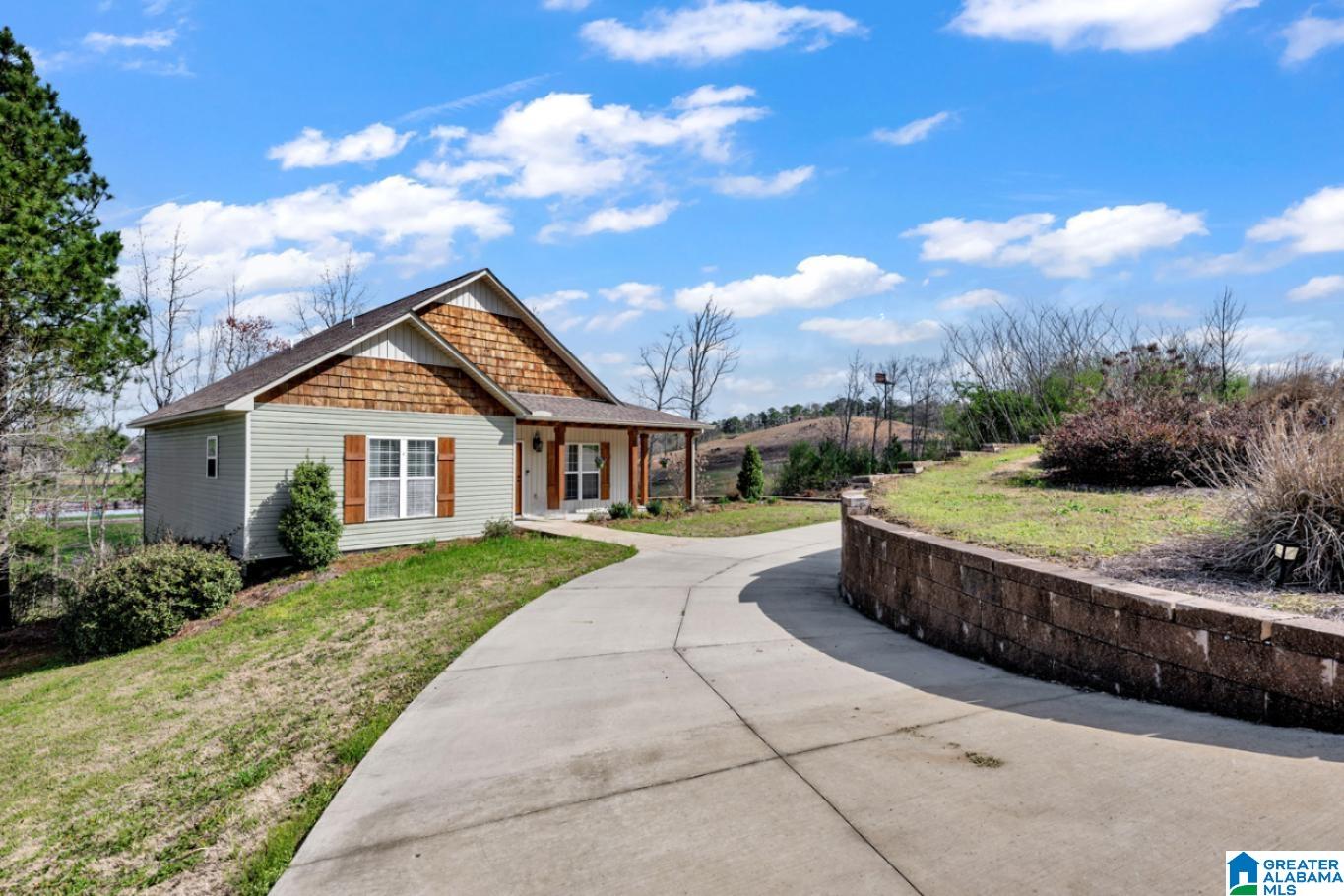 235 White Oak Loop Cullman, AL 35057 - Photo 2 of 61