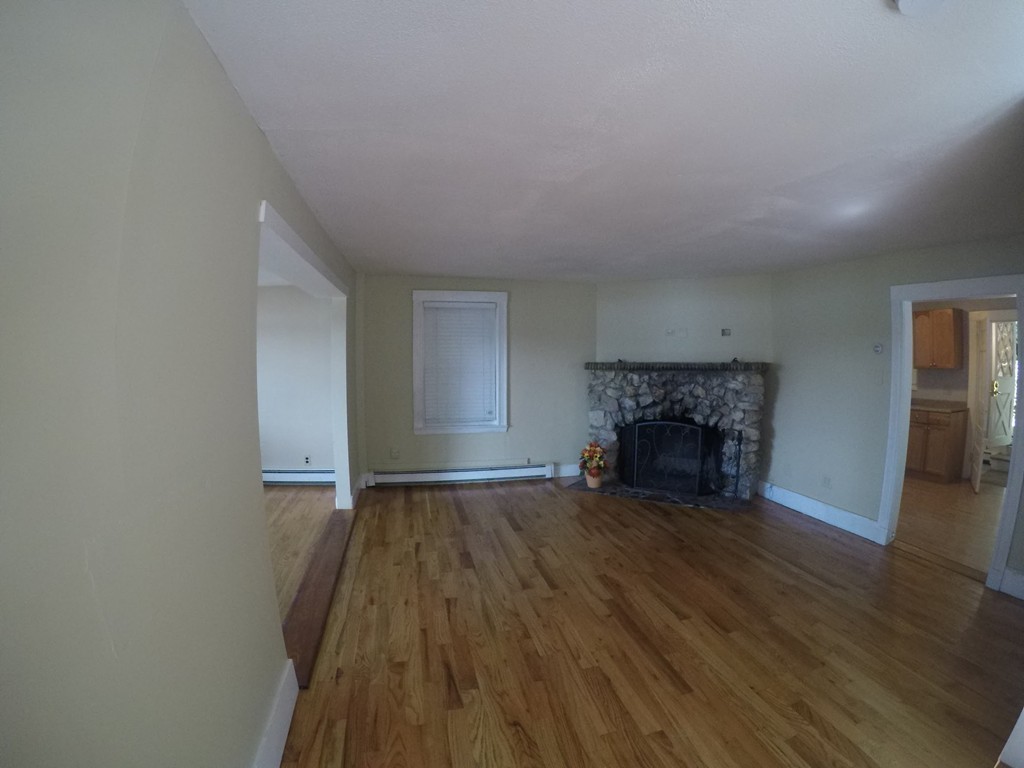 29 Ridge Avenue Pembroke, MA 02359 - Photo 8 of 28 Gallery Image 8