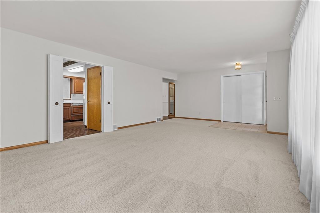 107 Rutgers Drive New Castle, PA 16105 - Photo 5 of 43 Gallery Image 5