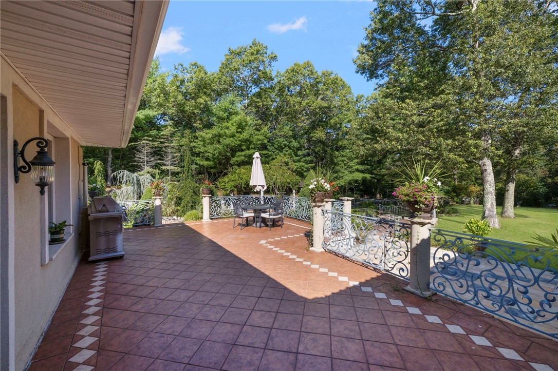 22 Brook View Drive Scituate, RI 02831 - Photo 37 of 50