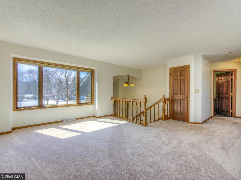 625 Pine Ridge Terrace River Falls, WI 54022 - Photo 6 of 24 Gallery Image 6